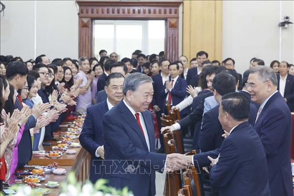 Xứng đáng đội ngũ tham mưu, phục vụ tin cậy của Trung ương Đảng trong giai đoạn mới